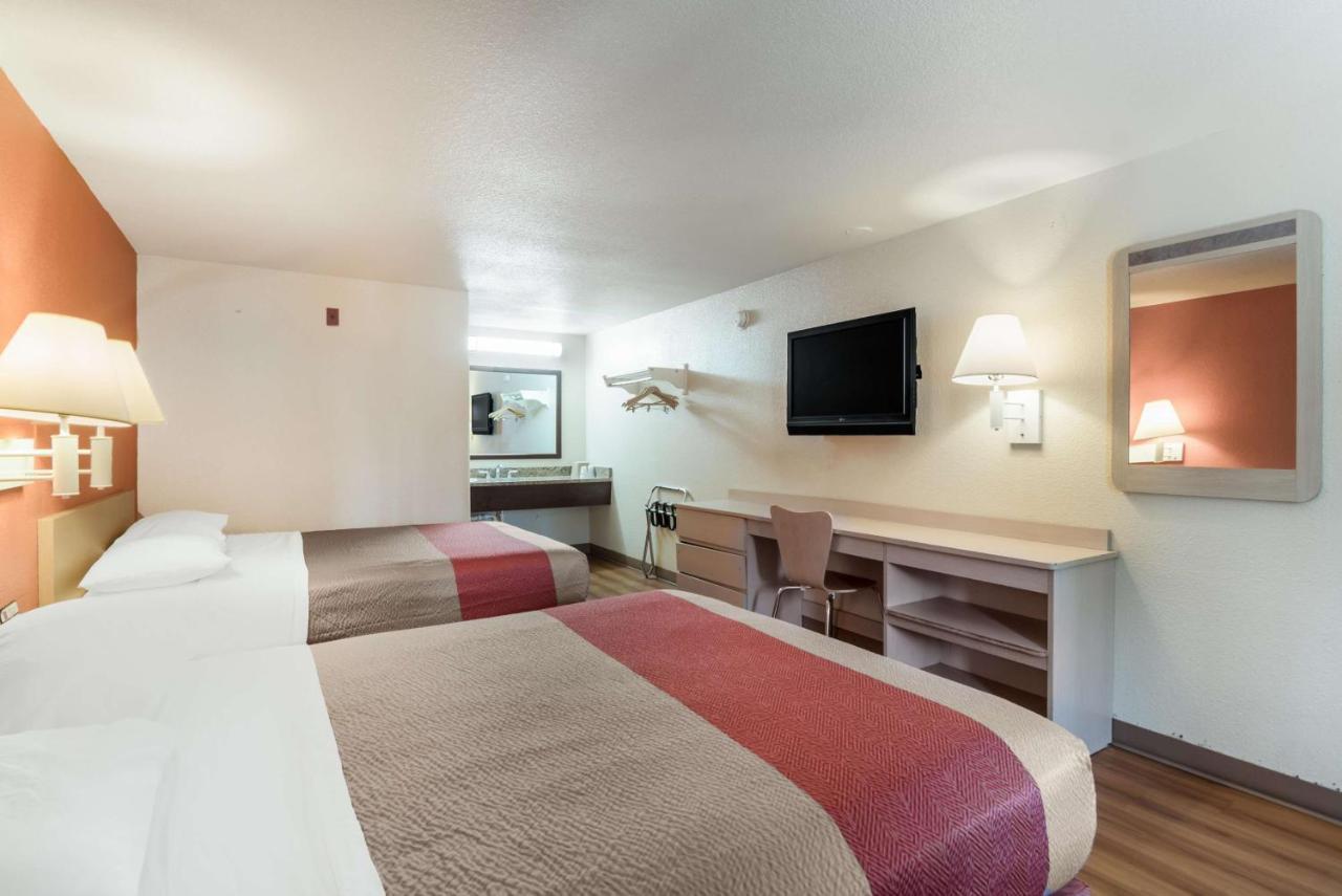 Motel 6-Newport News, Va Εξωτερικό φωτογραφία