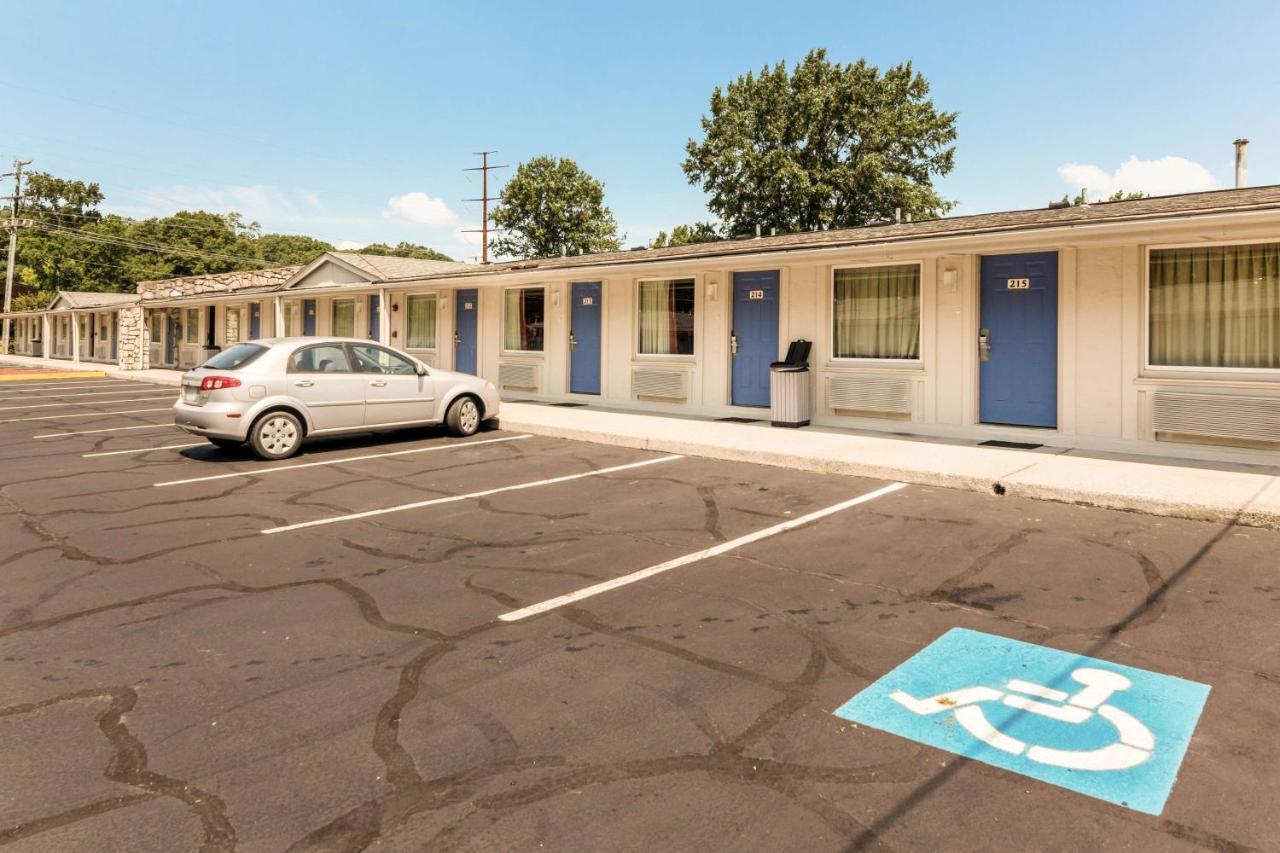 Motel 6-Newport News, Va Εξωτερικό φωτογραφία