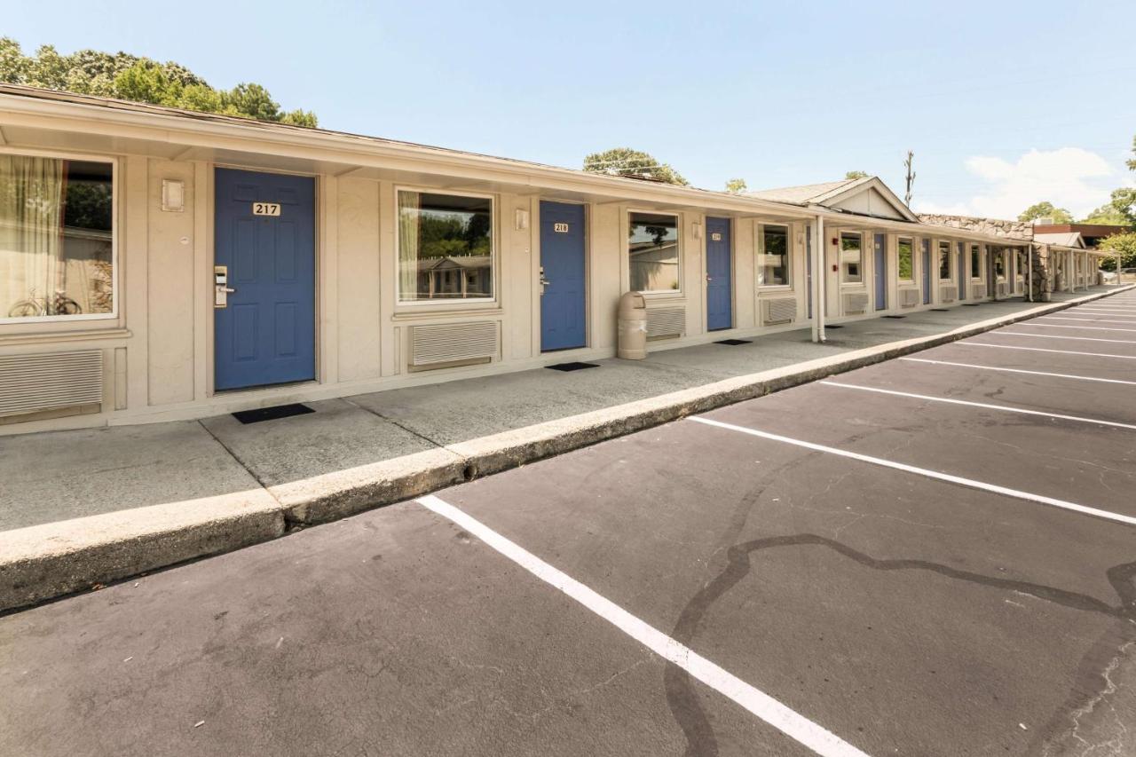 Motel 6-Newport News, Va Εξωτερικό φωτογραφία